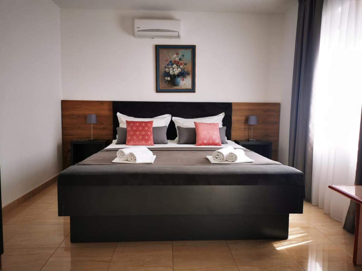 Apartment Marco Makarska Exteriör bild